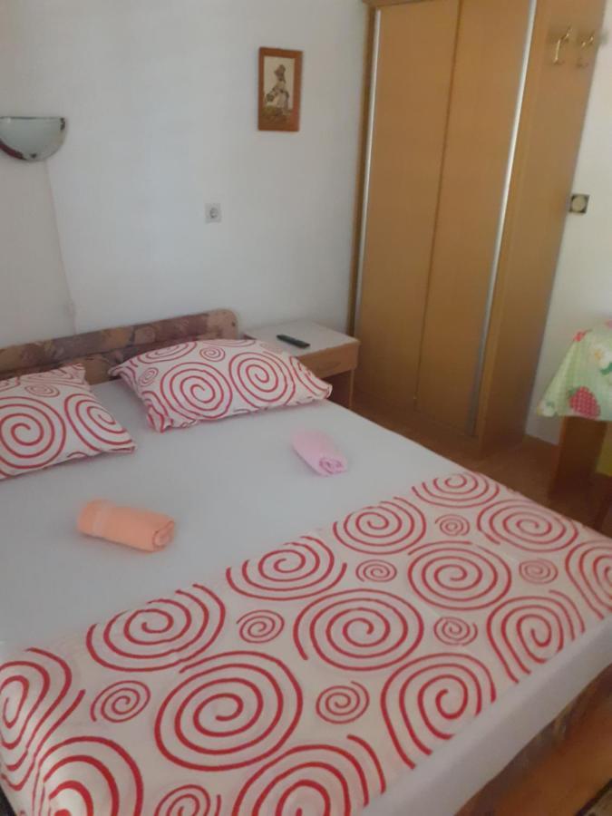 Apartmani Karuza Novalja Luaran gambar