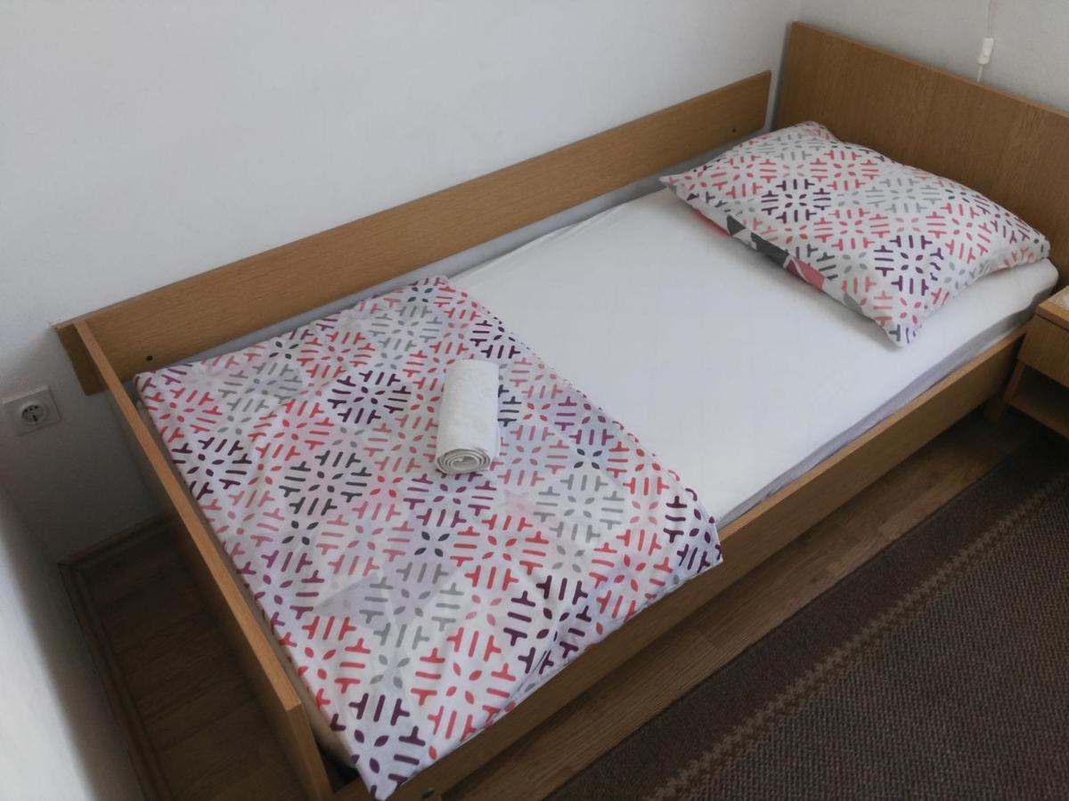 Apartmani Karuza Novalja Luaran gambar
