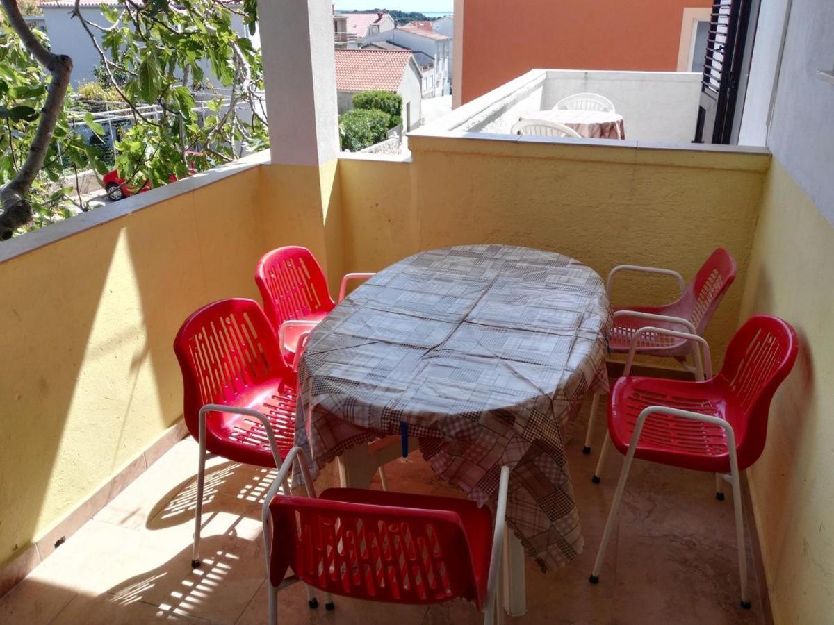 Apartmani Karuza Novalja Luaran gambar
